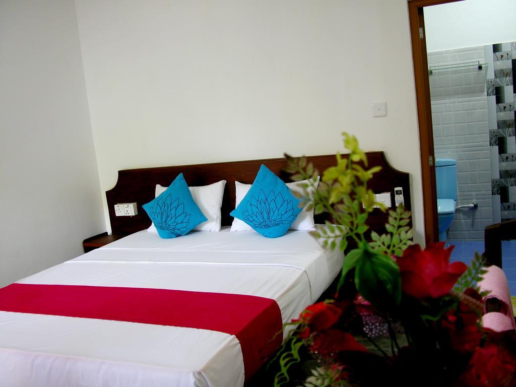 Gangadiya Lodge سيغيرِيا المظهر الخارجي الصورة